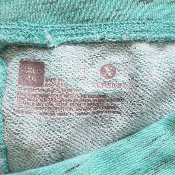 Xersion Shorts  - Picture 3 of 3